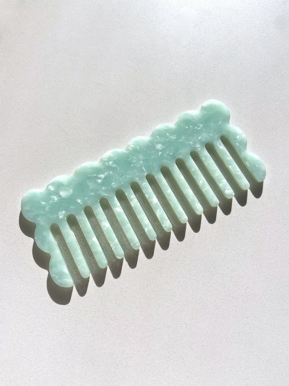 Scalloped Edge Acetate Hair Comb