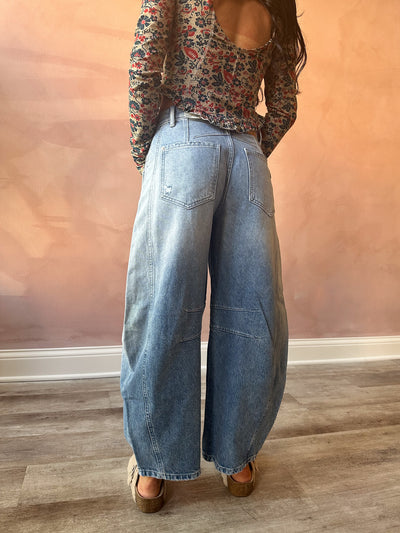 We The Free Good Luck Mid Rise Barrel Jeans / Barnyard Blue